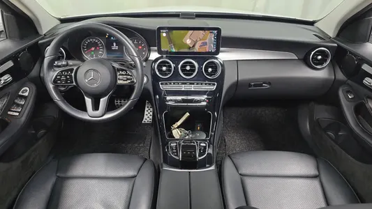 Mercedes-Benz C-Class W205 C200 2020 7