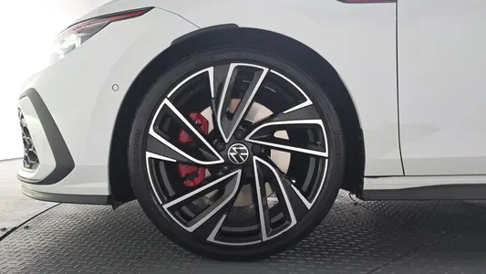 Volkswagen 8 2.0 GTI 2023 4