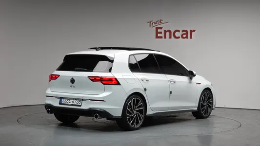 Volkswagen 8 2.0 GTI 2023