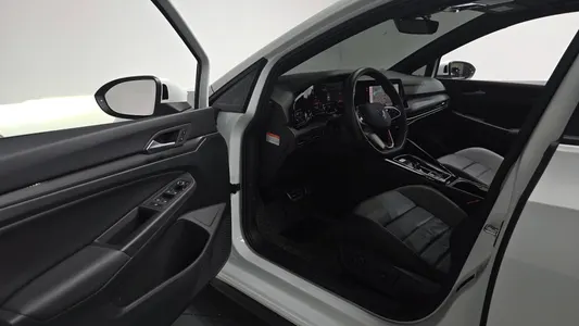 Volkswagen 8 2.0 GTI 2023 10
