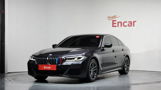 BMW 5 Series (G30) 523d M 2021