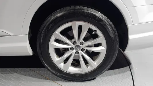 Audi Q7 (4M) 45 TFSI 2019 5