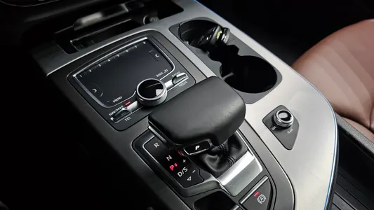 Audi Q7 (4M) 45 TFSI 2019 9