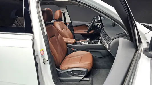 Audi Q7 (4M) 45 TFSI 2019 10