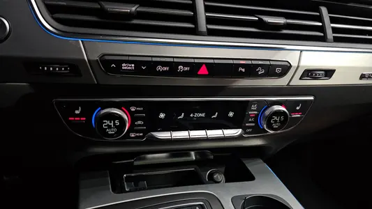 Audi Q7 (4M) 45 TFSI 2019 18