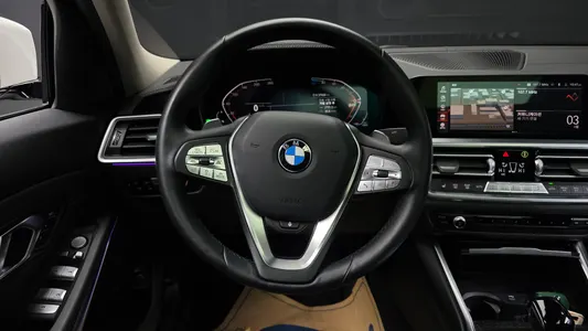 BMW 3 Series (G20) 320d 2021 13