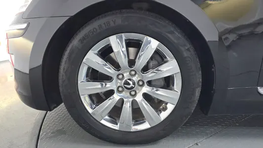 Hyundai () VS380 2011 5