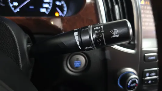 Hyundai () VS380 2011 17