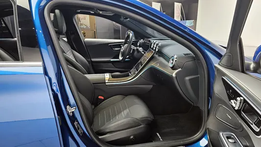 Mercedes-Benz C-Class W206 C300 4MATIC AMG Line 2023 10