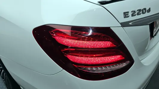 Mercedes-Benz E-Class W213 E220d 4MATIC 2020 23