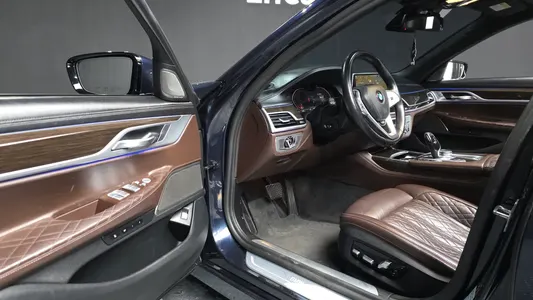 BMW 7 Series (G11) 730d xDrive 2019 10