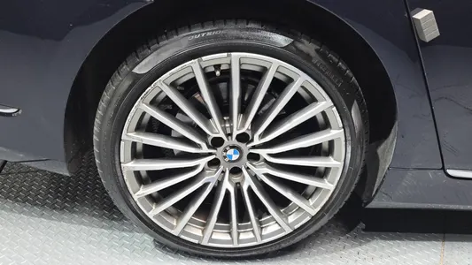 BMW 7 Series (G11) 730d xDrive 2019 21