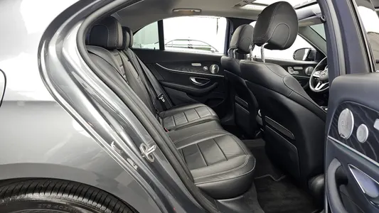 Mercedes-Benz E-Class W213 E300 4MATIC 2019 12