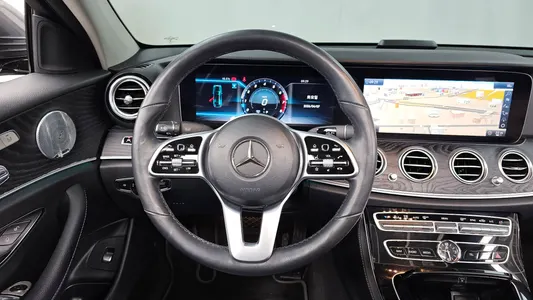 Mercedes-Benz E-Class W213 E300 4MATIC 2019 13