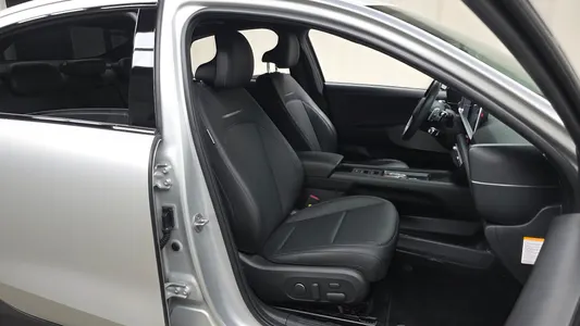 Hyundai Ioniq 6 AWD 2023 12