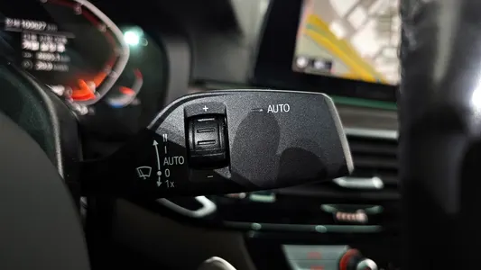BMW 5 Series (G30) 530i M 2020 36