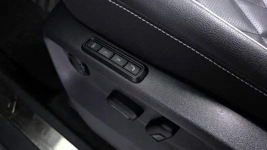 Volkswagen 아틀라스 2.0 TSI R-LINE 6 2025 32