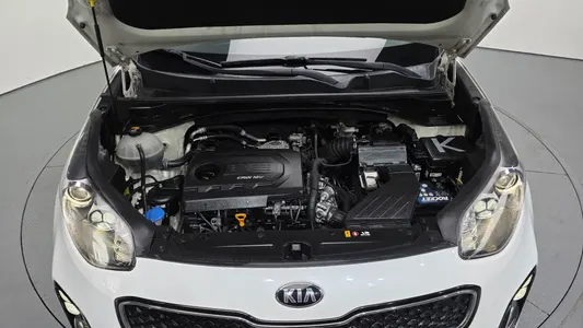 Kia 4 1.7 2WD 2016 6