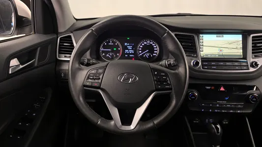 Hyundai Tucson 1.7 2WD 2016 13