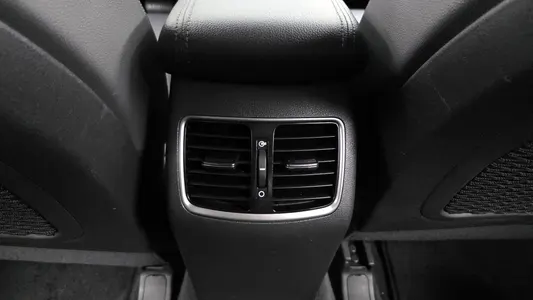 Hyundai Tucson 1.7 2WD 2016 32