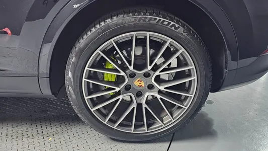 Porsche (PO536) 3.0 E- 2021 5