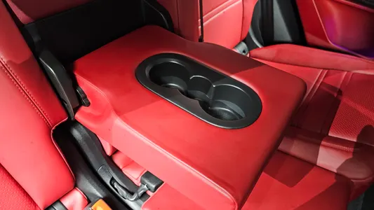 Porsche (PO536) 3.0 E- 2021 18