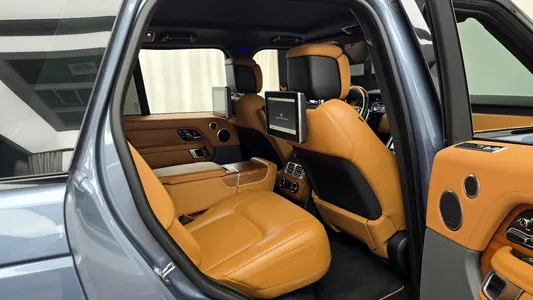 Land Rover 4 4.4 SDV8 AB 2018 11