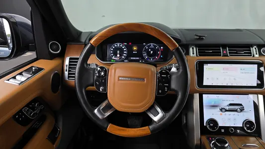 Land Rover 4 4.4 SDV8 AB 2018 13