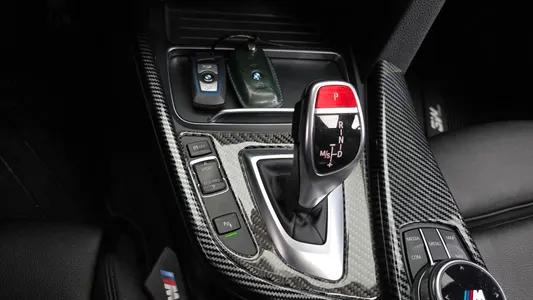 BMW 3 Series (F30) 320i M 2018 9