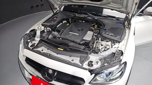 Mercedes-Benz E-Class W213 E300 4MATIC AMG Line 2018 6