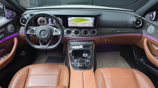 Mercedes-Benz E-Class W213 E300 4MATIC AMG Line 2018 7