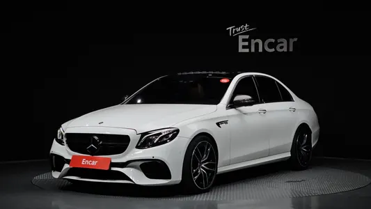 Mercedes-Benz E-Class W213 E300 4MATIC AMG Line 2018
