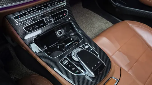 Mercedes-Benz E-Class W213 E300 4MATIC AMG Line 2018 18