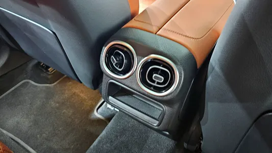 Mercedes-Benz GLC-Class X254 GLC300 4MATIC 2025 31