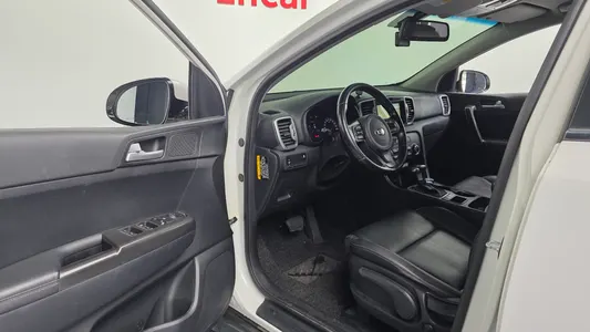Kia 4 2.0 2WD 2016 10