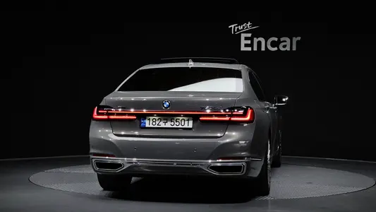 BMW 7 Series (G11) 730Ld xDrive 2020 4