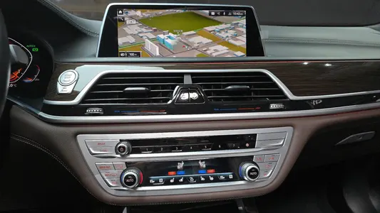 BMW 7 Series (G11) 730Ld xDrive 2020 28