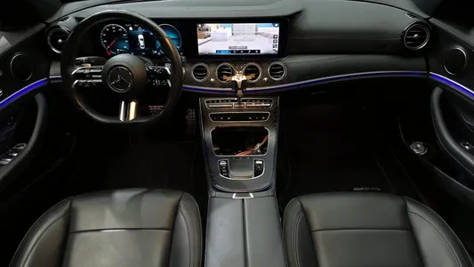 Mercedes-Benz E-Class W213 E220d 4MATIC AMG Line 2020 7