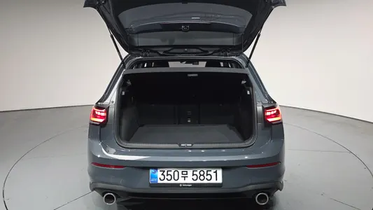 Volkswagen 8 2.0 GTI 2025 19