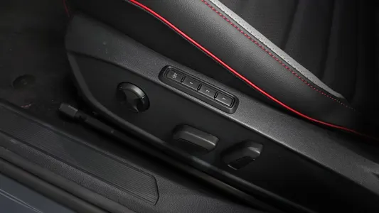 Volkswagen 8 2.0 GTI 2025 16