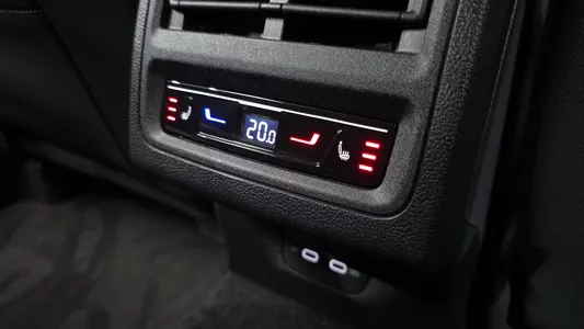 Volkswagen 8 2.0 GTI 2025 18