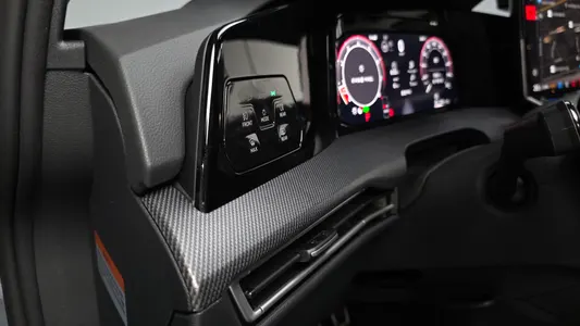 Volkswagen 8 2.0 GTI 2025 27