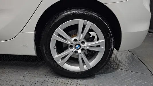 BMW 2 Series Tourer (F45) 2018 21