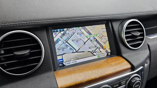 Land Rover 4 3.0 SDV6 SE 2015 13