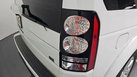 Land Rover 4 3.0 SDV6 SE 2015 23