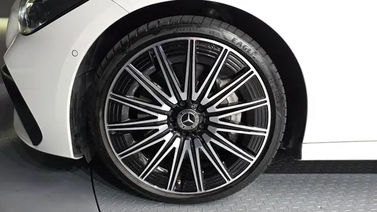 Mercedes-Benz CLE-Class C236 CLE450 4MATIC 2024 5