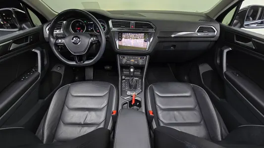 Volkswagen 2 2.0 TDI 2019 6