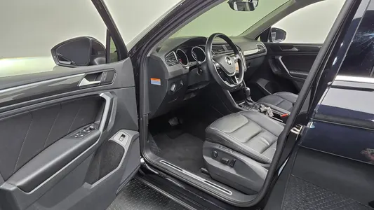 Volkswagen 2 2.0 TDI 2019 9