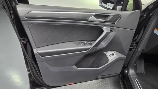 Volkswagen 2 2.0 TDI 2019 24