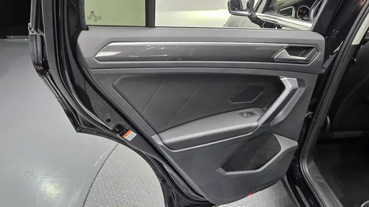 Volkswagen 2 2.0 TDI 2019 25